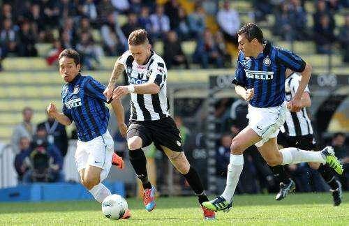  尤文图斯爆冷负于萨索洛，斑马军团遭遇赛季首败